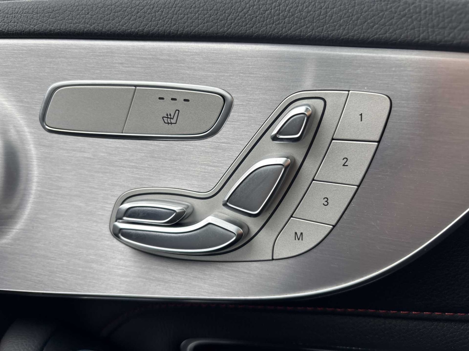 Used Mercedes-Benz C Class 2018 for sale - 76063520: Photo 28