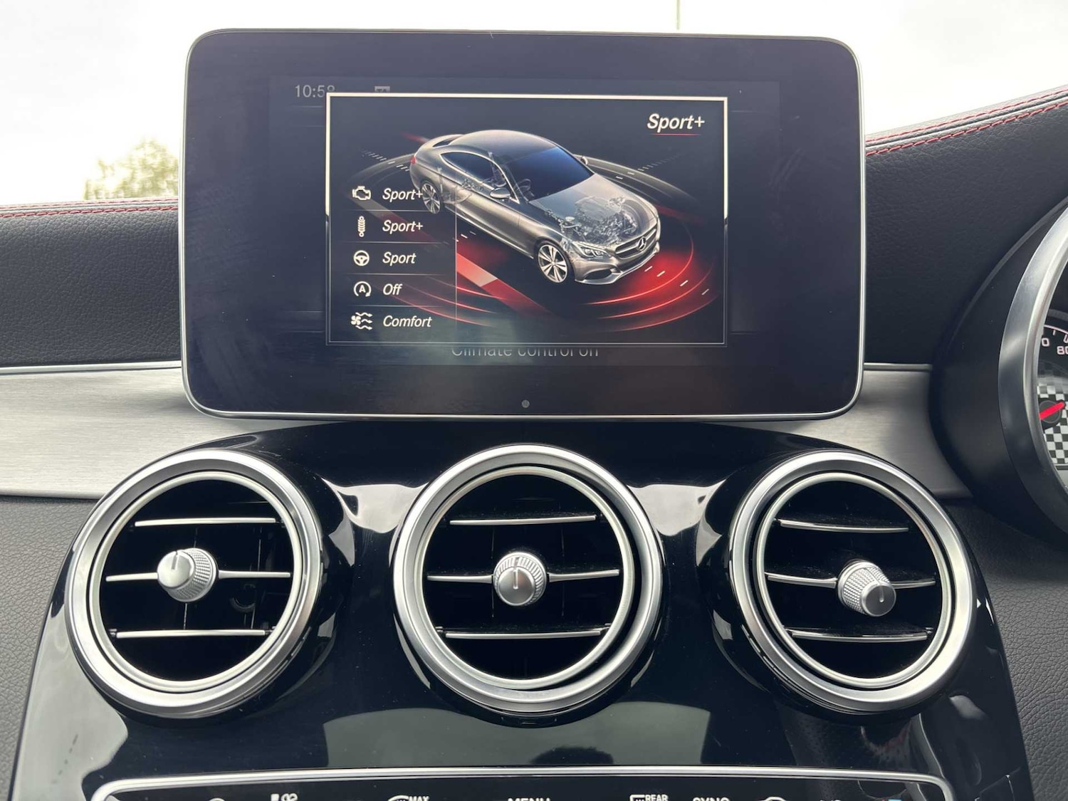 Used Mercedes-Benz C Class 2018 for sale - 76063520: Photo 34