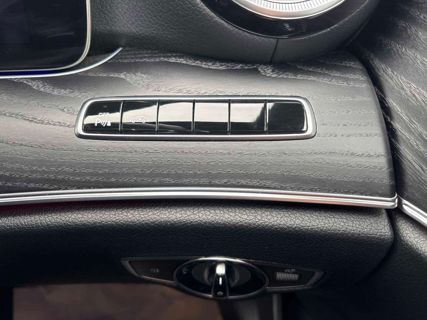 Used Mercedes-Benz E Class 2020 for sale - 77553231: Photo 27