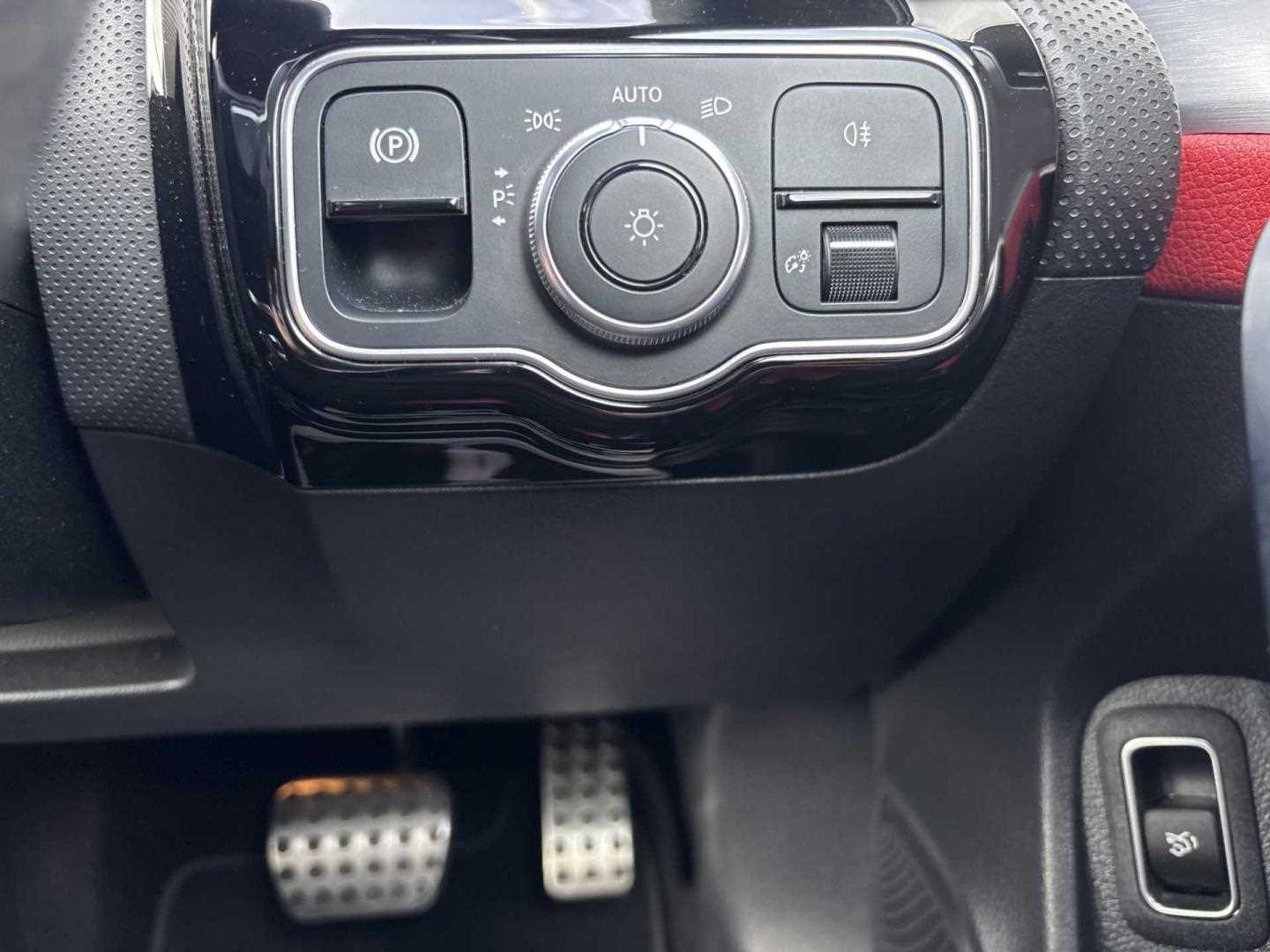 Vehicle 31
