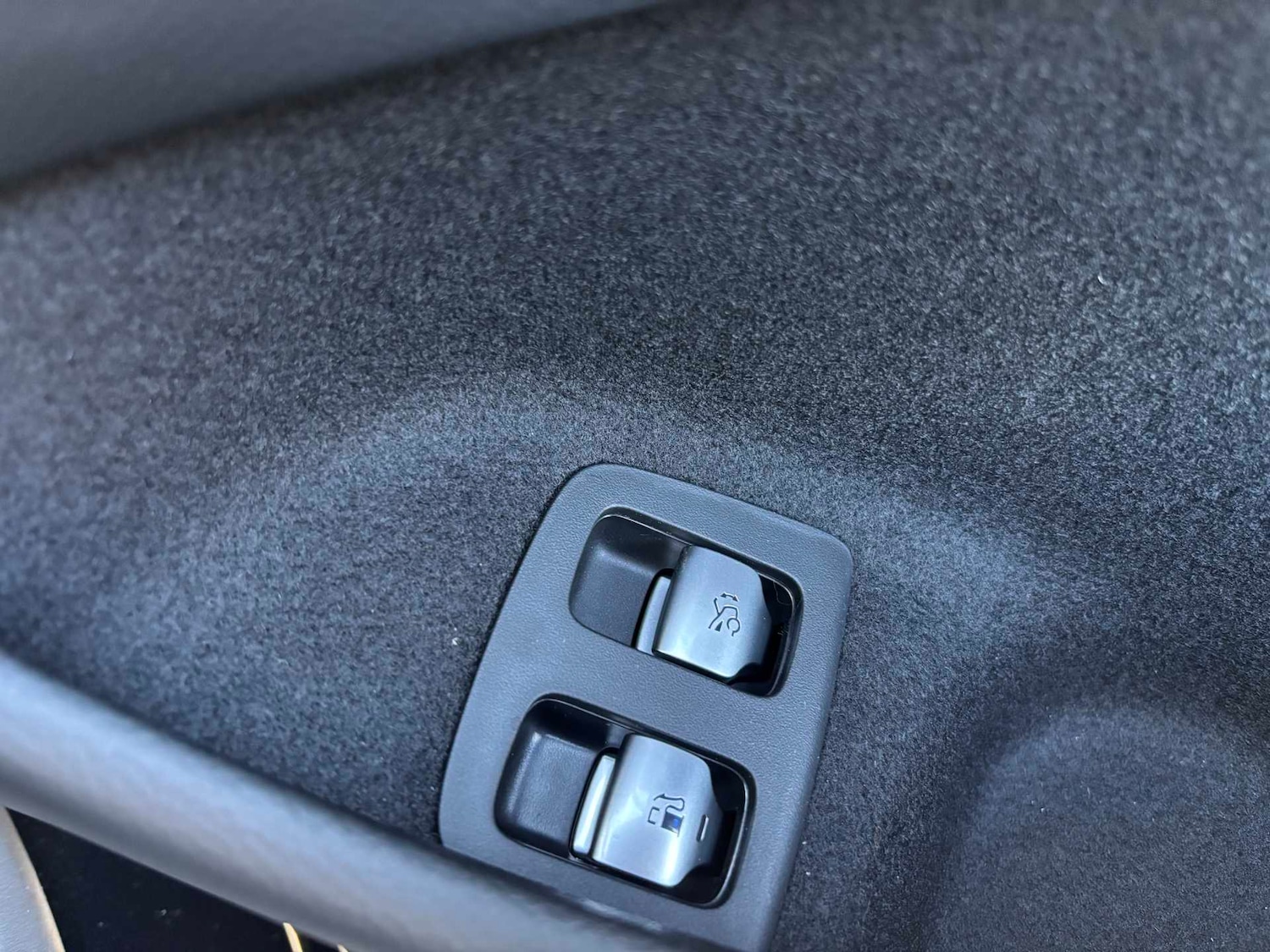 Used Mercedes-Benz E Class 2025 for sale - 77698814: Photo 35