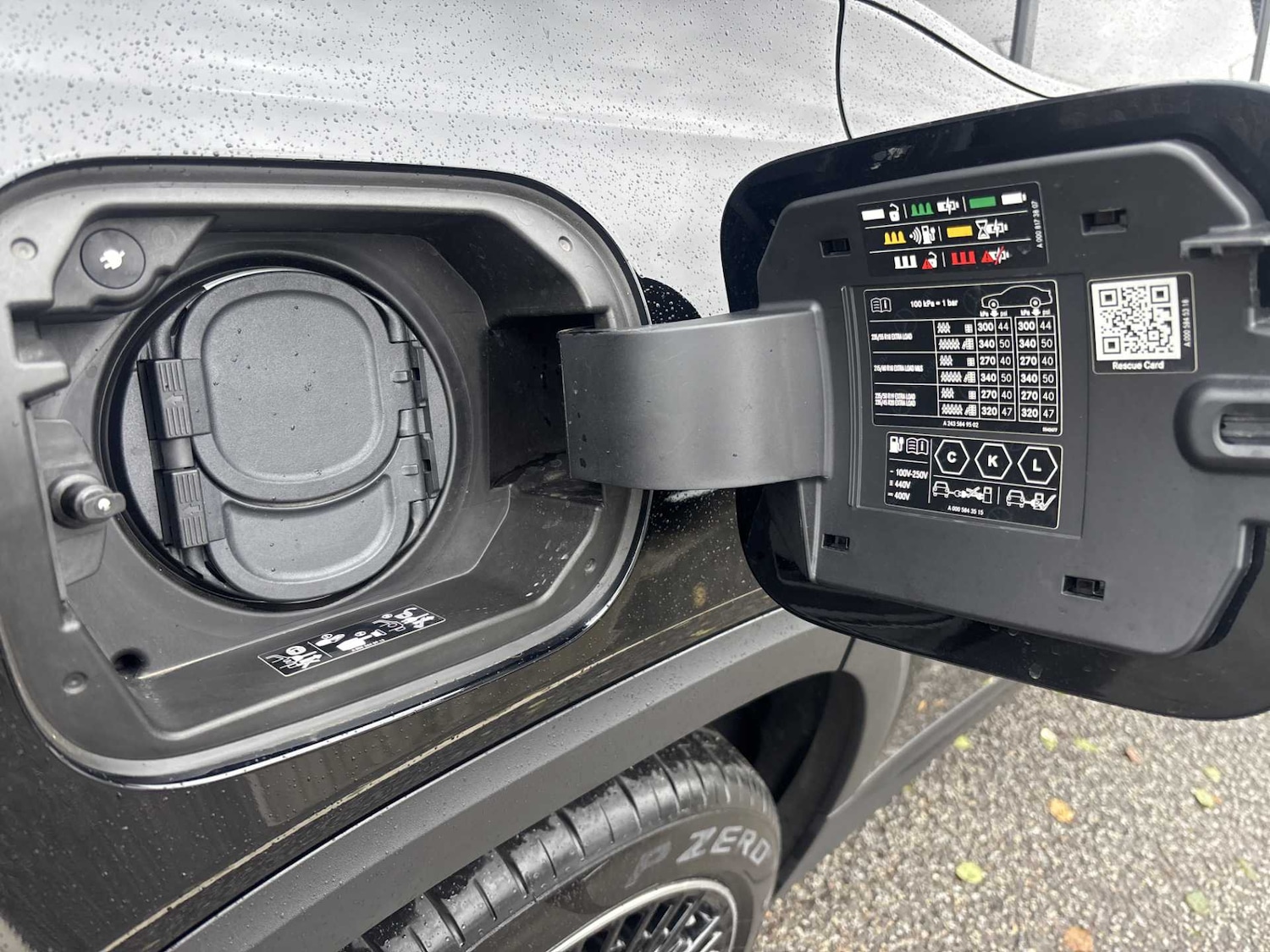 Used Mercedes-Benz EQB 2025 for sale - 76329241: Photo 16