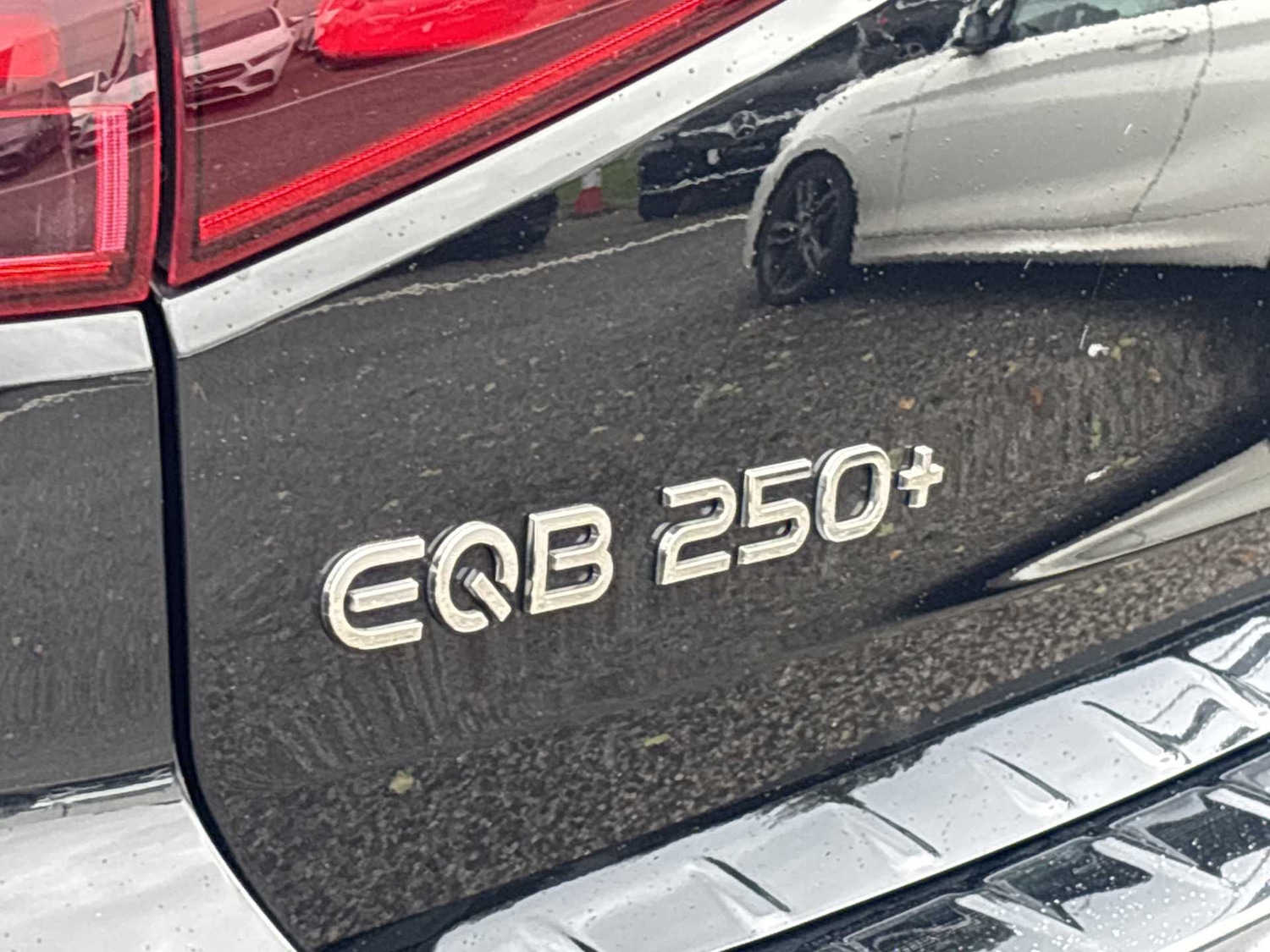 Used Mercedes-Benz EQB 2025 for sale - 76329241: Photo 17