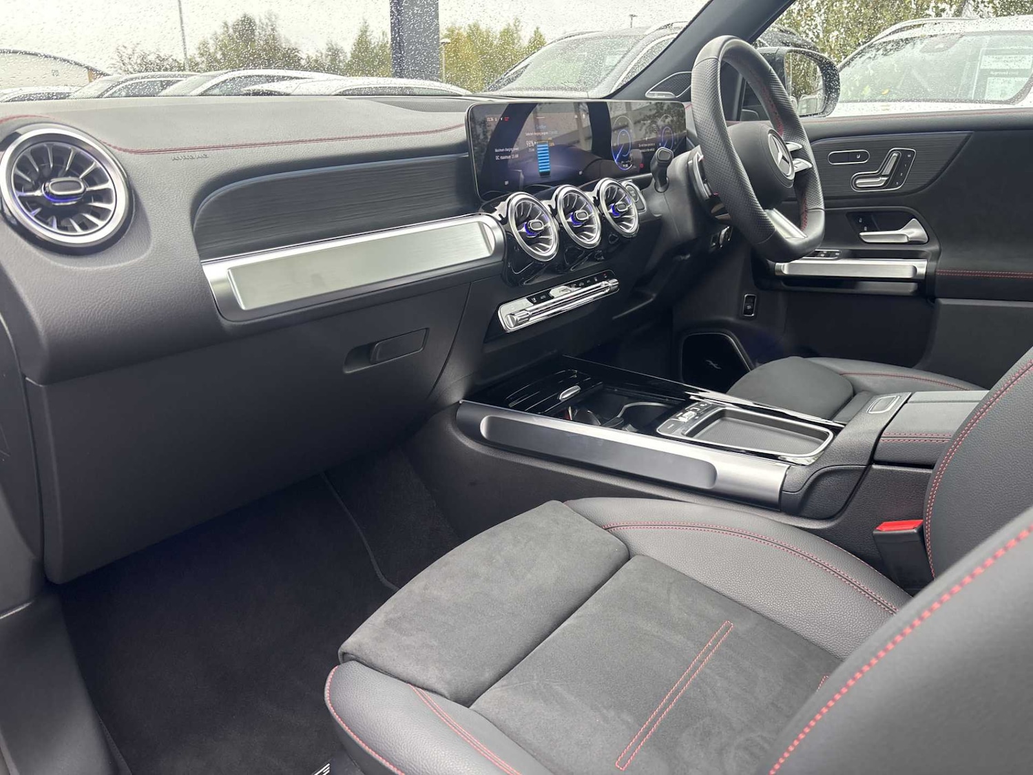 Used Mercedes-Benz EQB 2025 for sale - 76329241: Photo 18