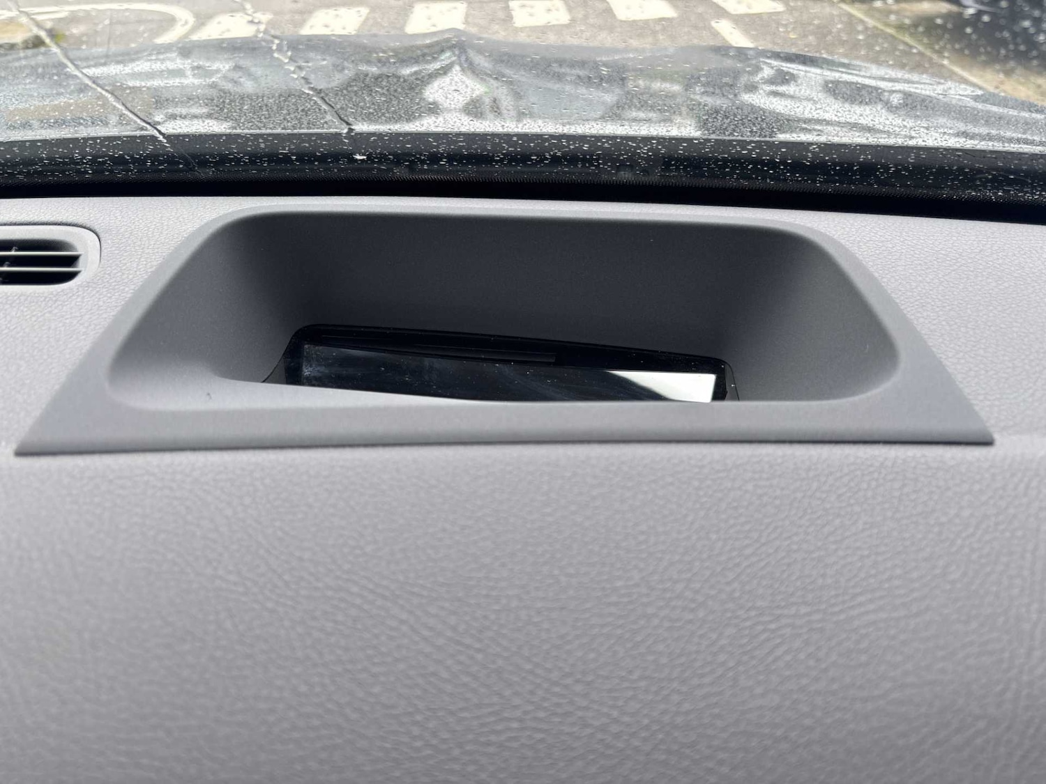 Used Mercedes-Benz EQB 2025 for sale - 76329241: Photo 31