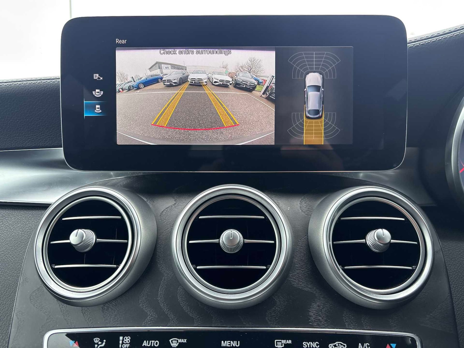 Used Mercedes-Benz GLC 2021 for sale - 77308411: Photo 35