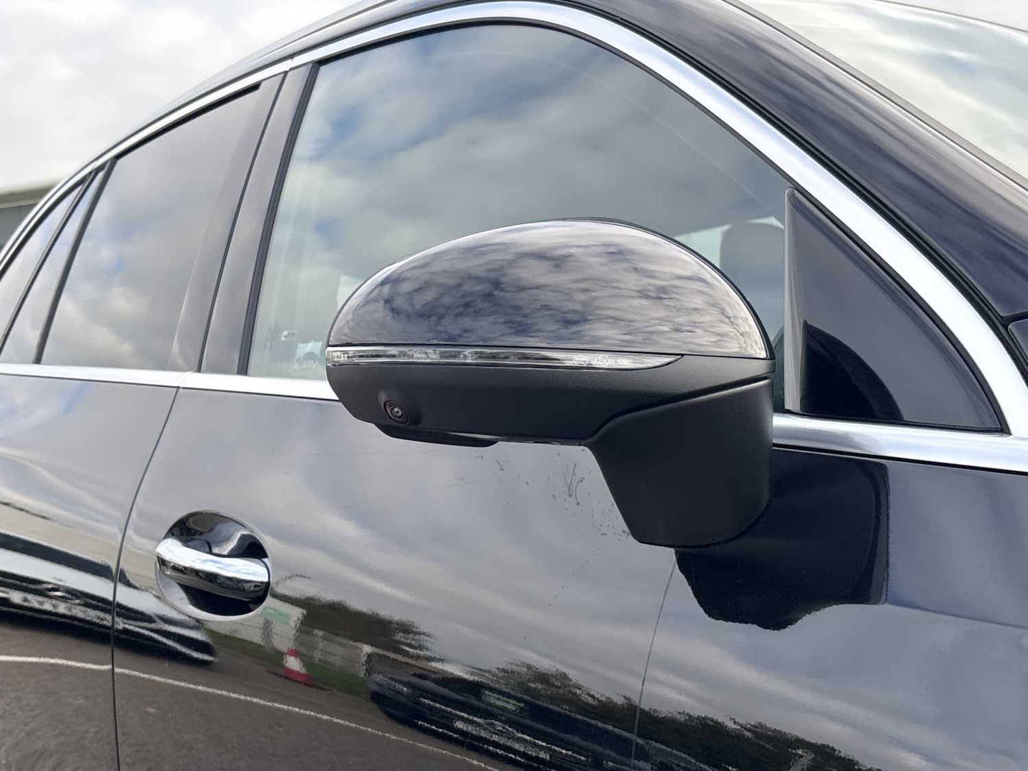 Used Mercedes-Benz GLC 2025 for sale - 77058294: Photo 15