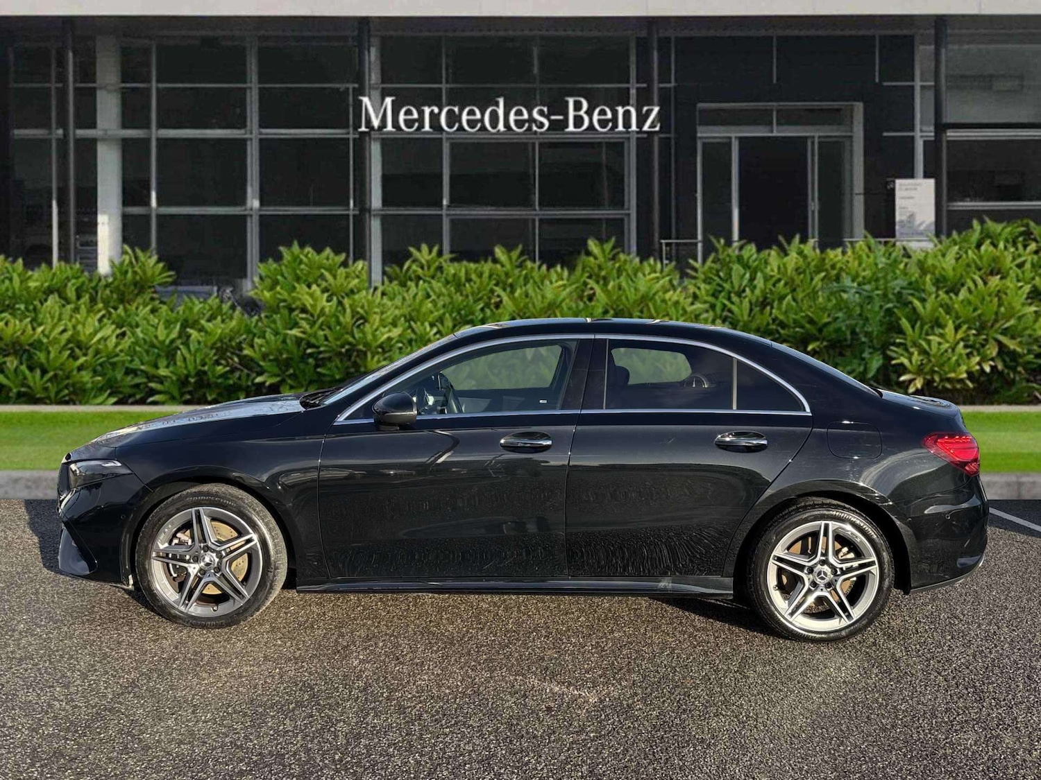 Used Mercedes-Benz A-Class 2024 for sale - 76661867: Photo 3