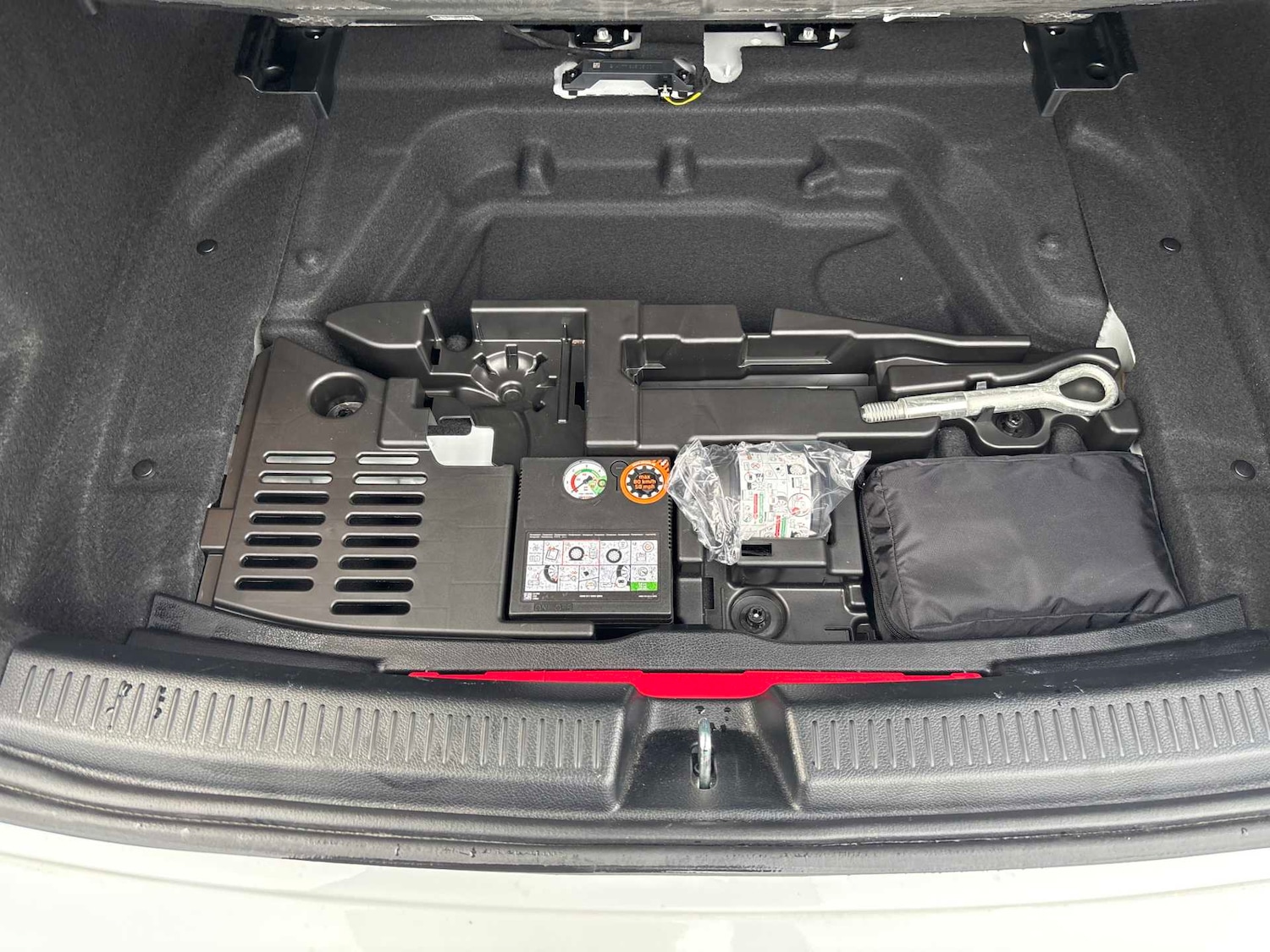 Used Mercedes-Benz A-Class 2023 for sale - 76755213: Photo 8