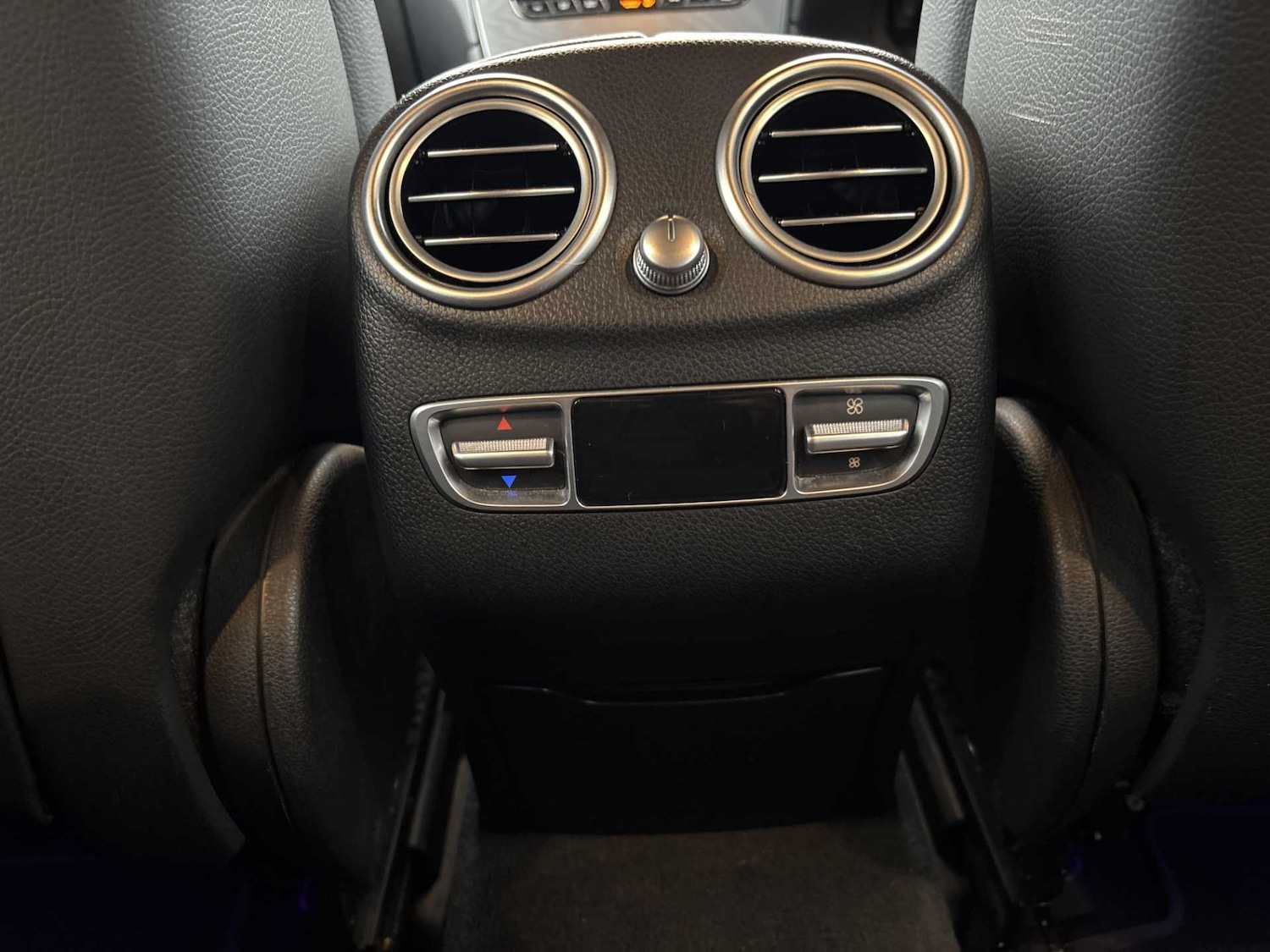 Used Mercedes-Benz GLC 2021 for sale - 76272221: Photo 24