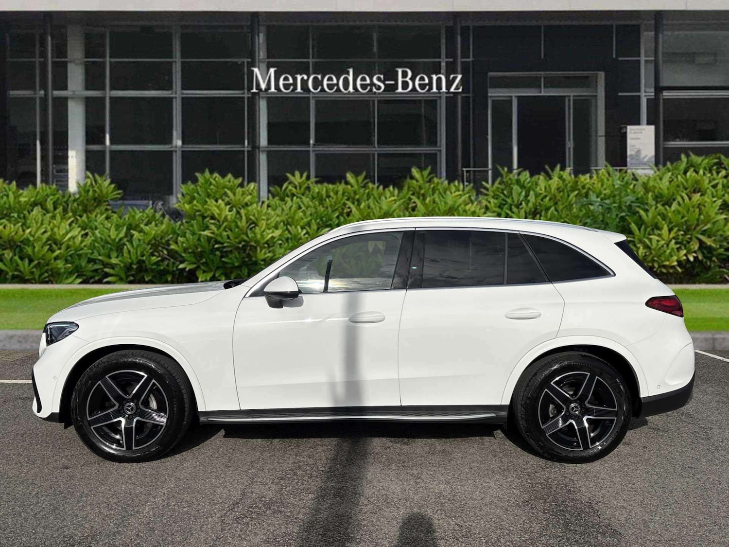 Used Mercedes-Benz GLC 2025 for sale - 75917843: Photo 3