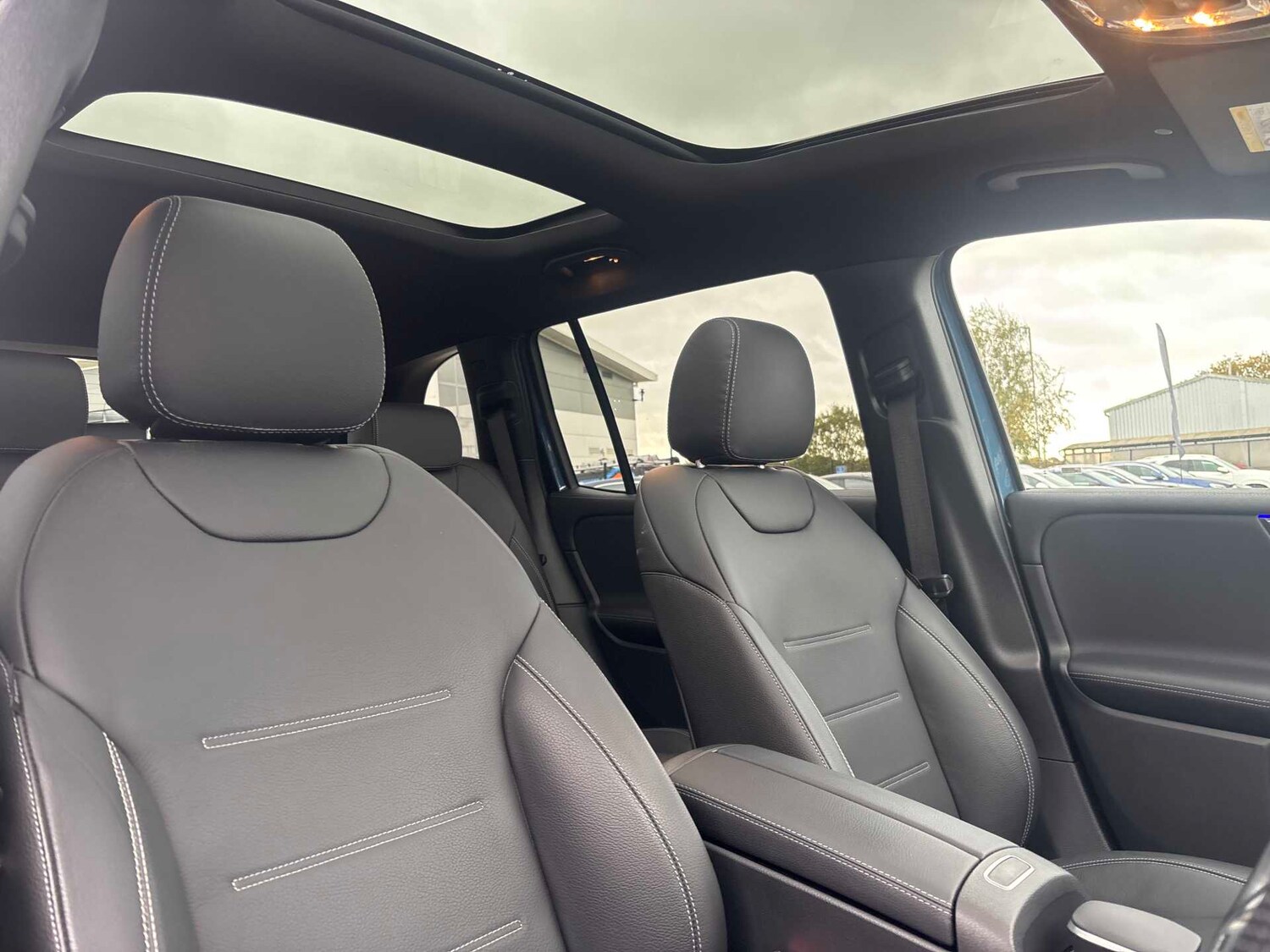 Used Mercedes-Benz GLB 2023 for sale - 76435559: Photo 21