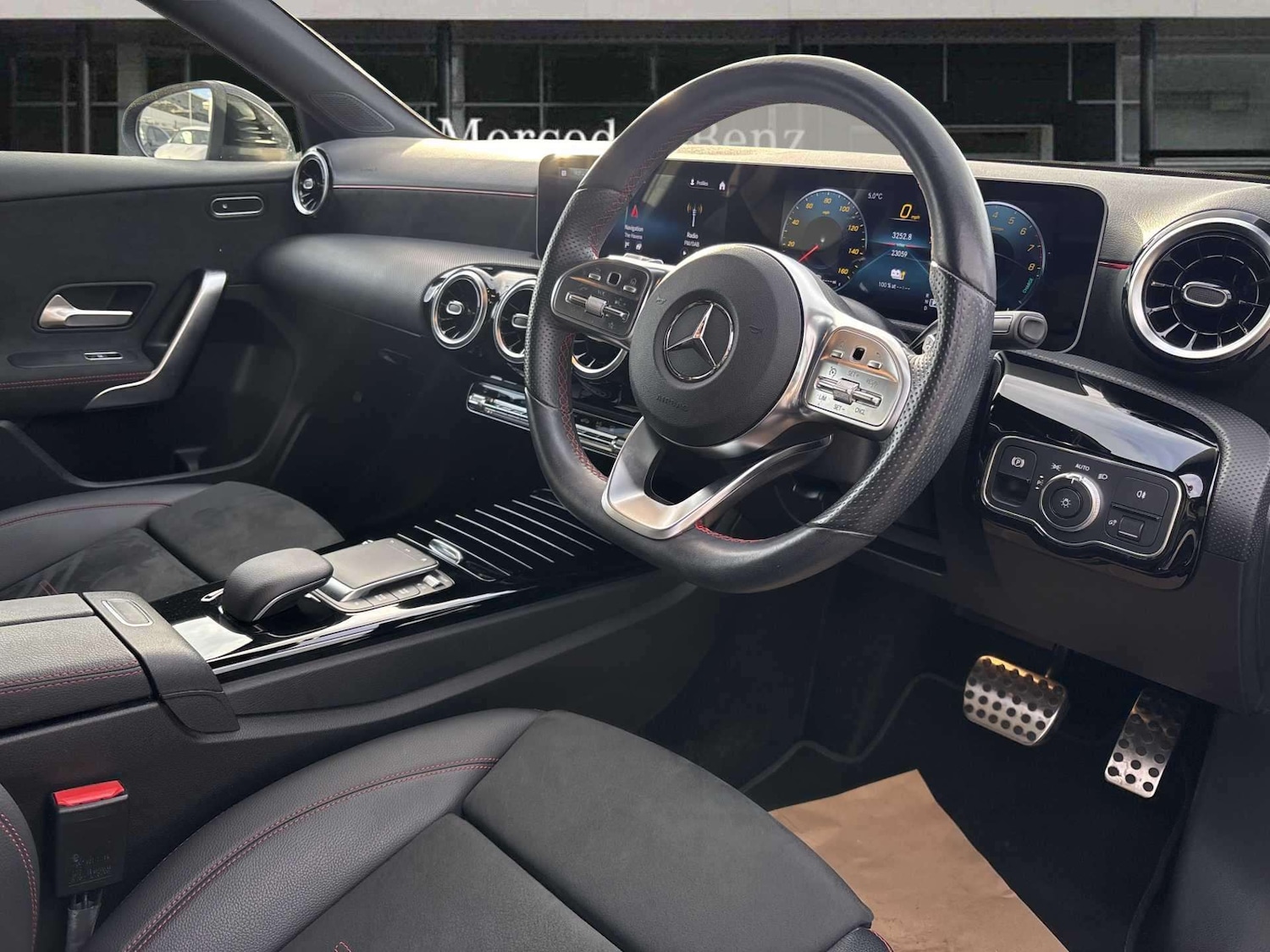 Used Mercedes-Benz A-Class 2020 for sale - 77044068: Photo 23