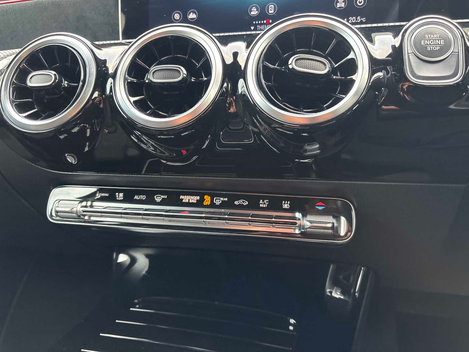 Used Mercedes-Benz A-Class 2020 for sale - 77044068: Photo 33