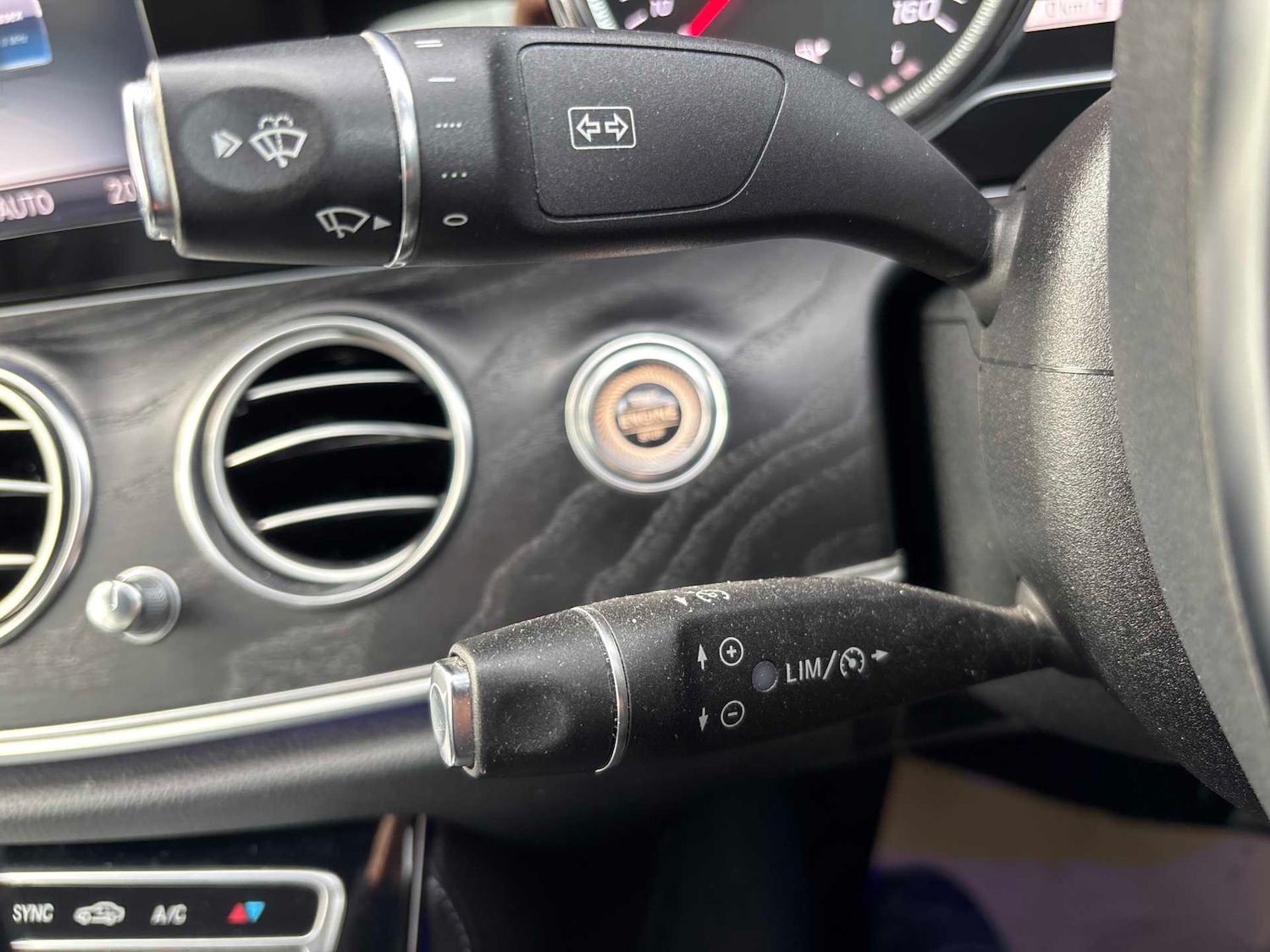 Used Mercedes-Benz E Class 2017 for sale - 76978764: Photo 31