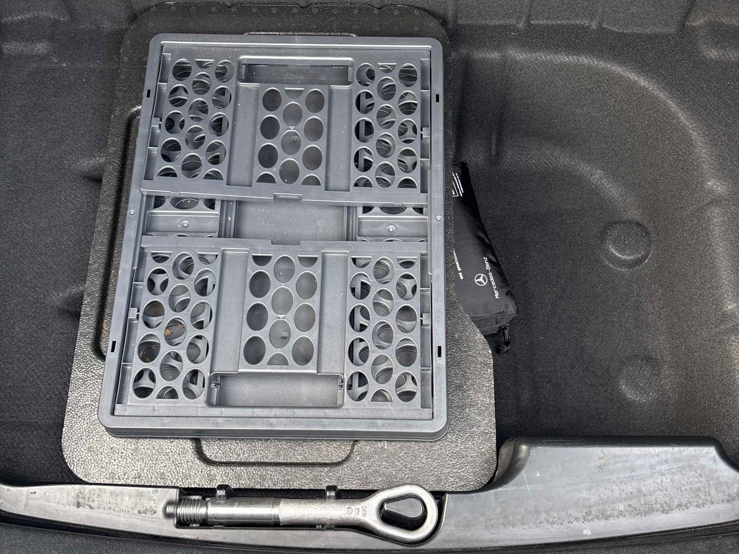 Used Mercedes-Benz E Class 2017 for sale - 76978764: Photo 8