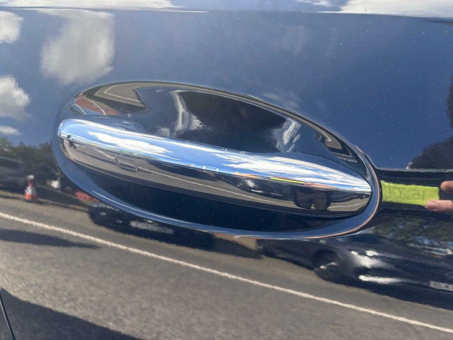 Used Mercedes-Benz C Class 2025 for sale - 76362608: Photo 13