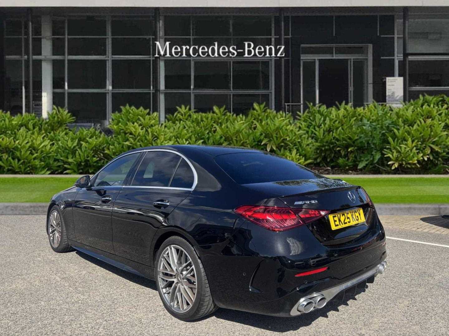 Used Mercedes-Benz C Class 2025 for sale - 76362608: Photo 2