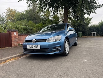 Used Volkswagen Golf 2017 for sale - 75382296: Photo