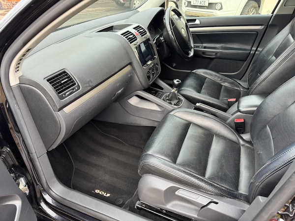 Used Volkswagen Golf 2007 for sale - 73568937: Photo 8