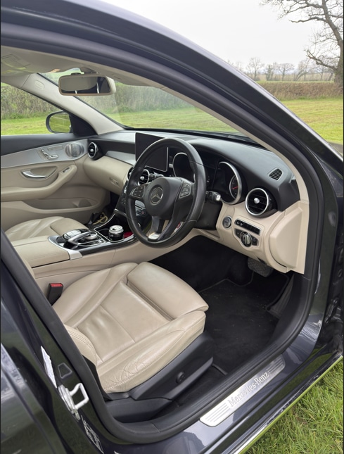 Used Mercedes-Benz C Class 2015 for sale - 78067414: Photo 3