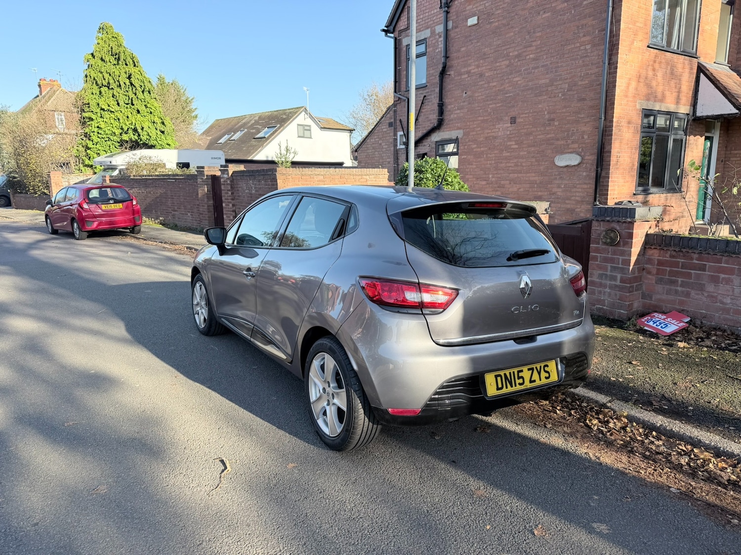 Used Renault Clio 2015 for sale - 76290055: Photo 3