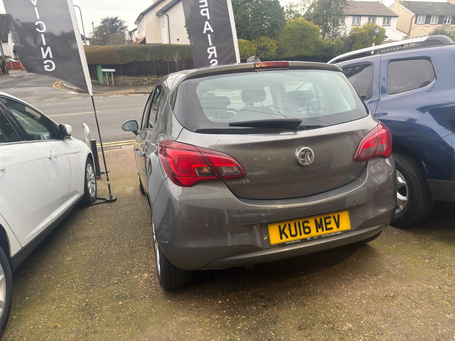 Used Vauxhall Corsa 2016 for sale - 77607000: Photo 2