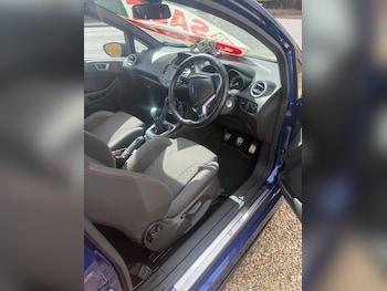 Used Ford Fiesta 2017 for sale - 78581638: Photo