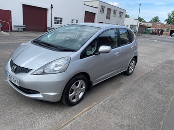 Used Honda Jazz 2010 for sale - 78533579: Photo