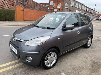 Used Hyundai i10 2010 for sale - 77890204: Photo