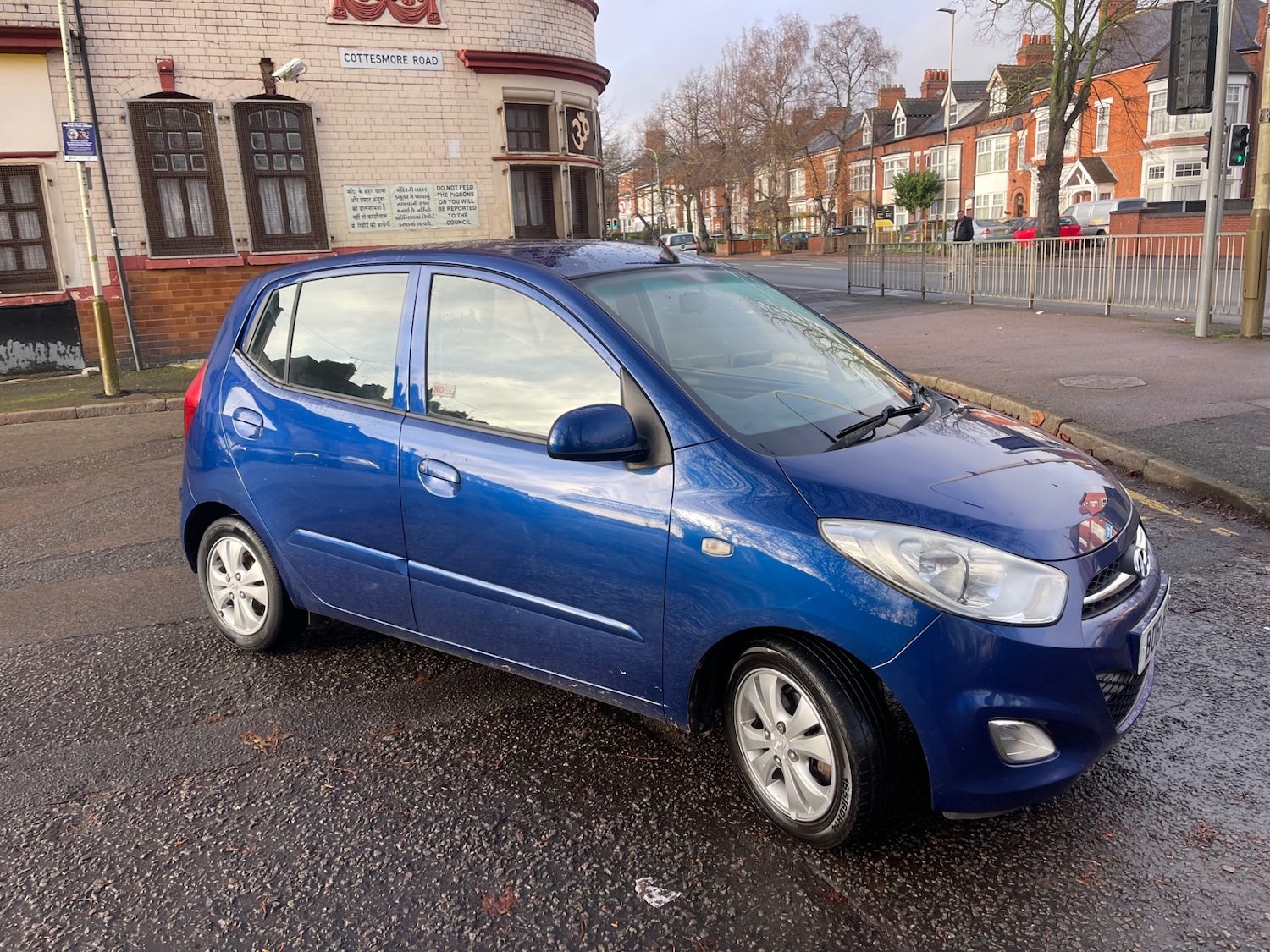 Used Hyundai i10 2011 for sale - 76931477: Photo 2