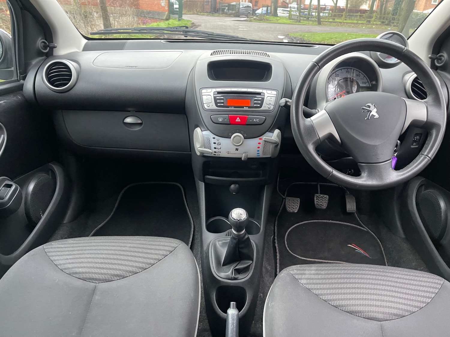 Used Citroen C1 2011 for sale - 77240452: Photo 6