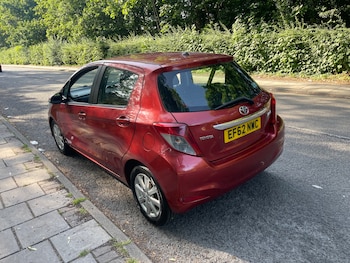 Used Toyota Yaris 2012 for sale - 79008472: Photo