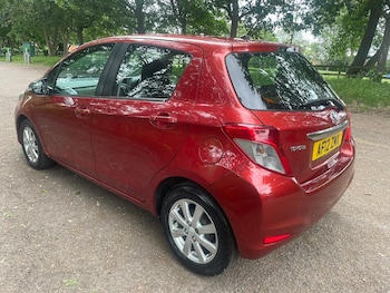 Used Toyota Yaris 2012 for sale - 78788438: Photo