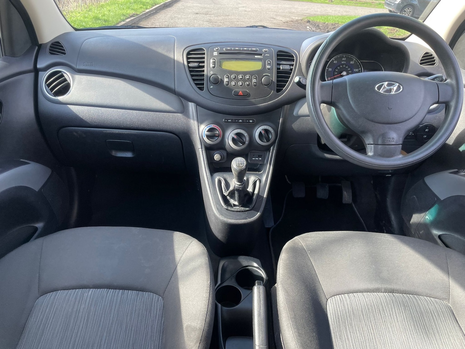 Used Hyundai i10 2012 for sale - 78067653: Photo 10