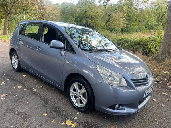 Used Toyota Verso 2009 for sale - 76025485: Photo 1