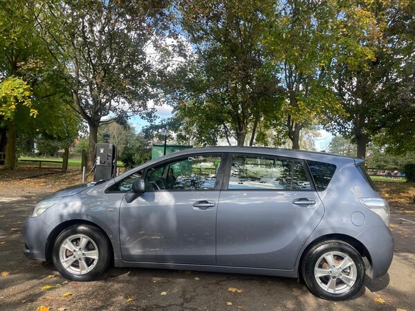 Used Toyota Verso 2009 for sale - 76025485: Photo 6