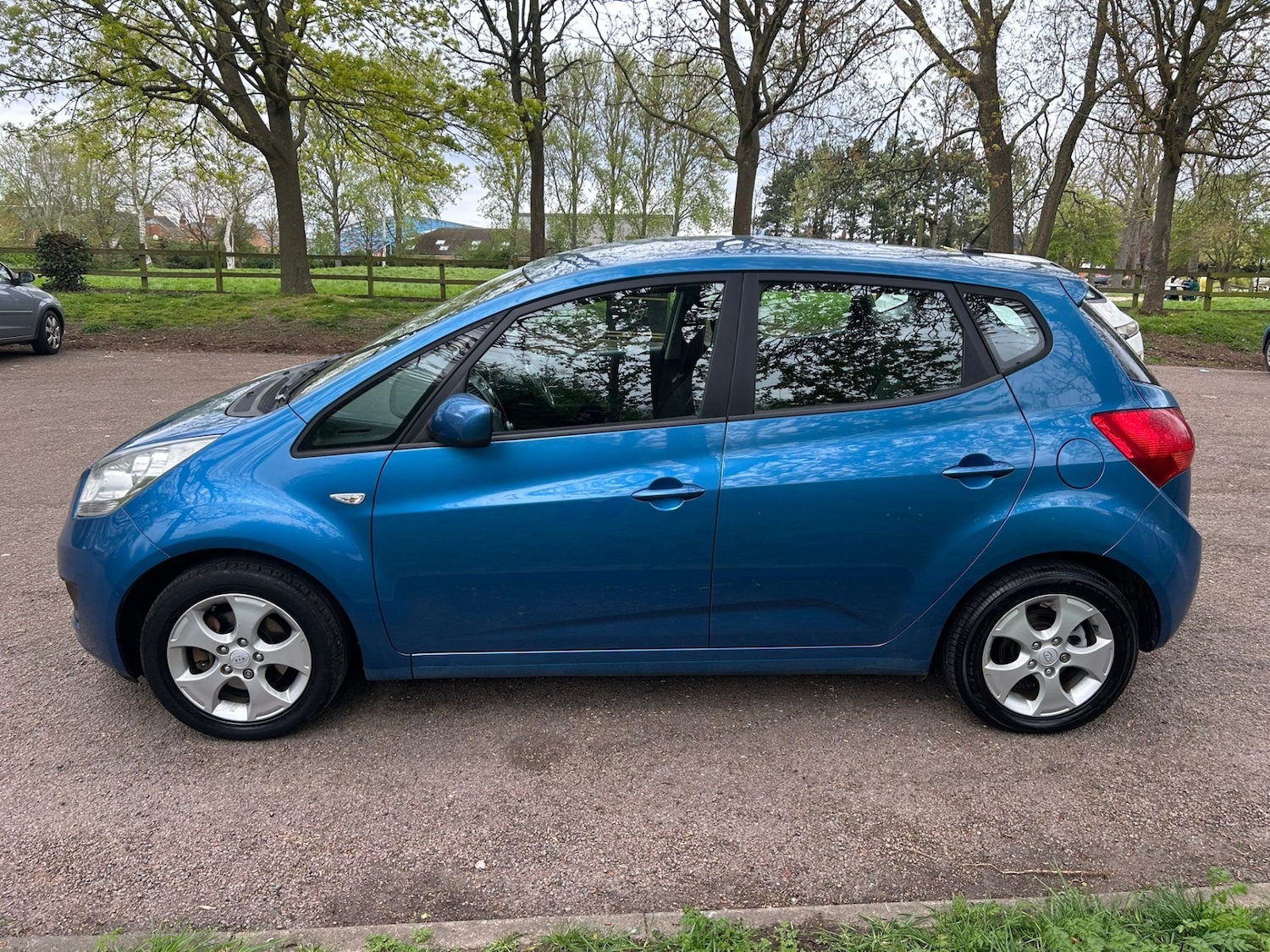 Used Kia Venga 2011 for sale - 78209928: Photo 5