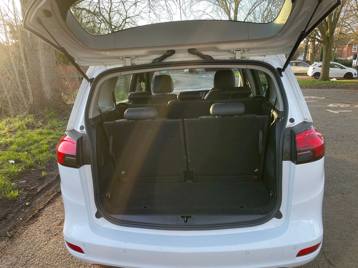 Used Vauxhall Zafira 2018 for sale - 77116298: Photo 7