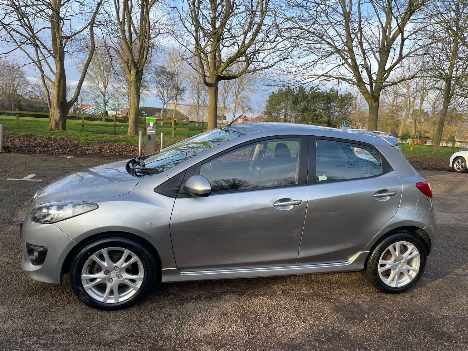 Used Mazda Mazda2 2010 for sale - 77589814: Photo 10