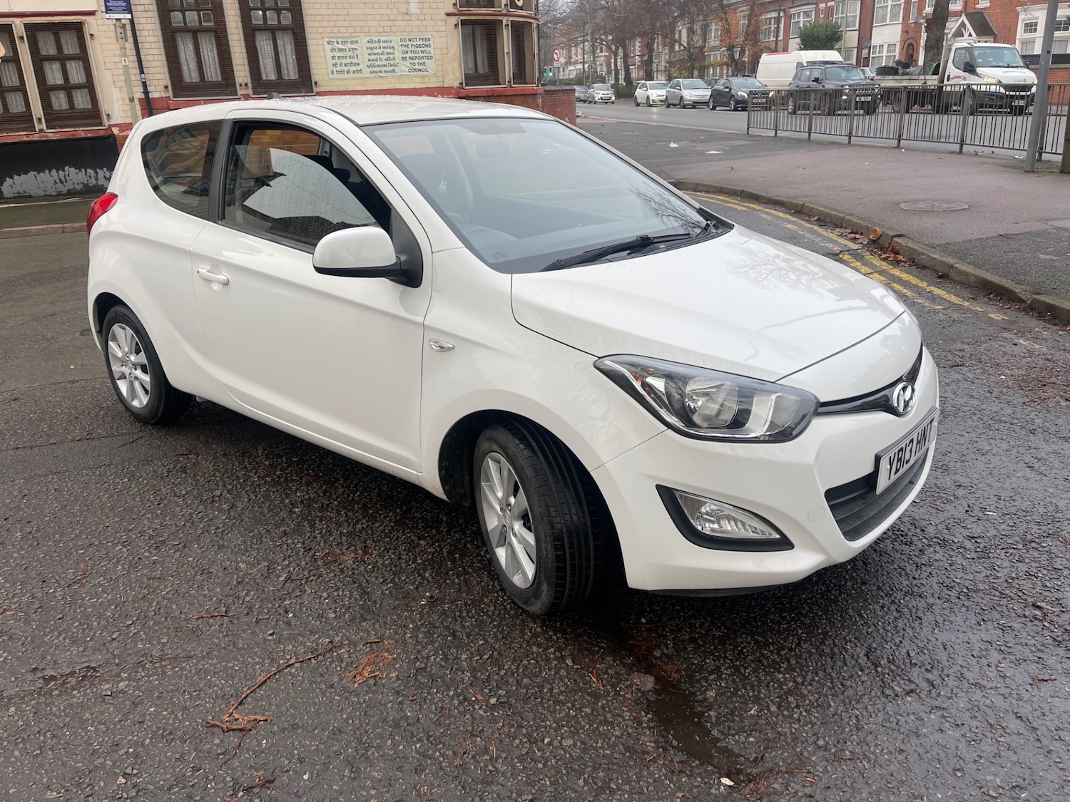 Used Hyundai i20 2013 for sale - 76931489: Photo 2