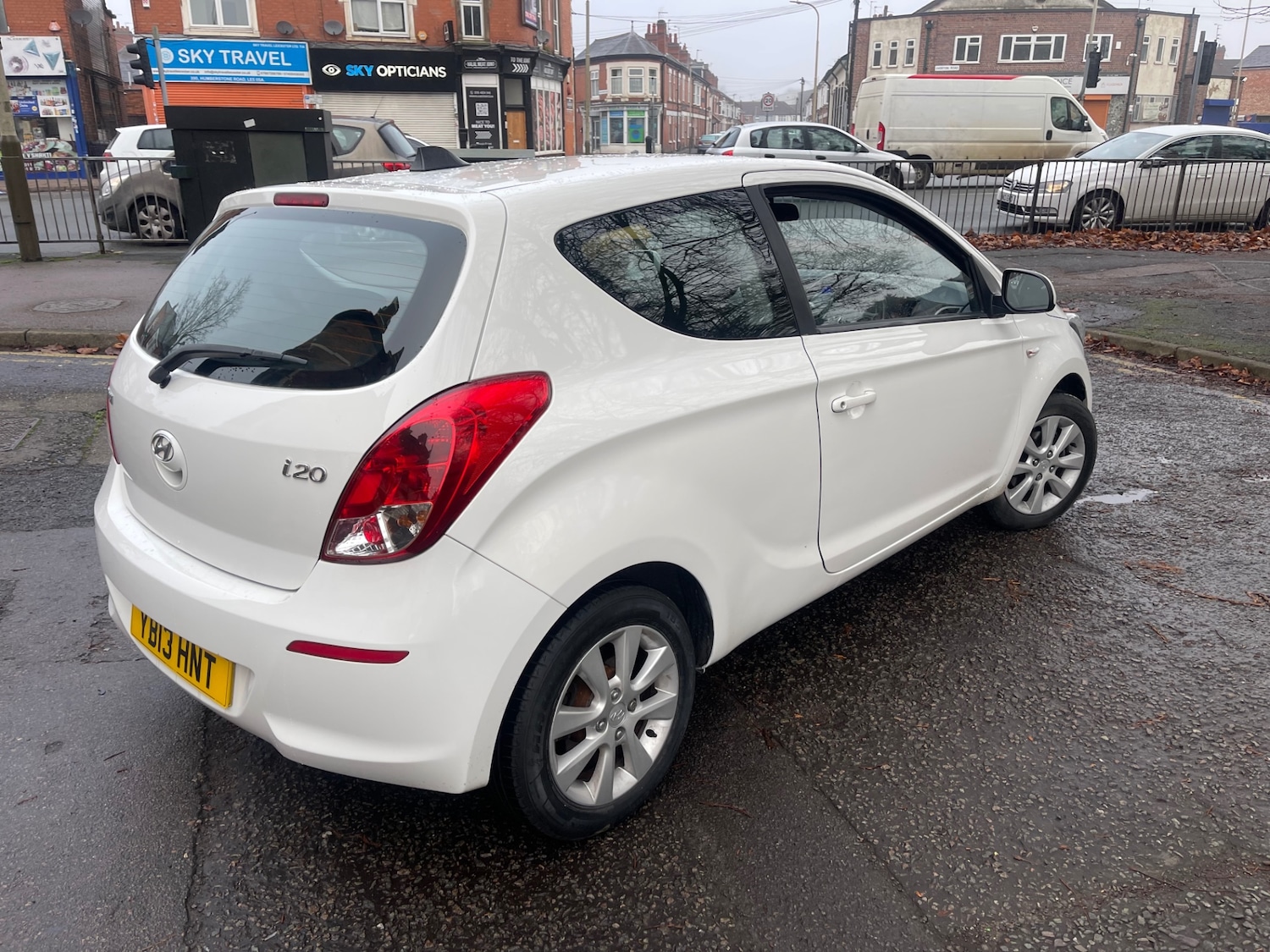 Used Hyundai i20 2013 for sale - 76931489: Photo 3