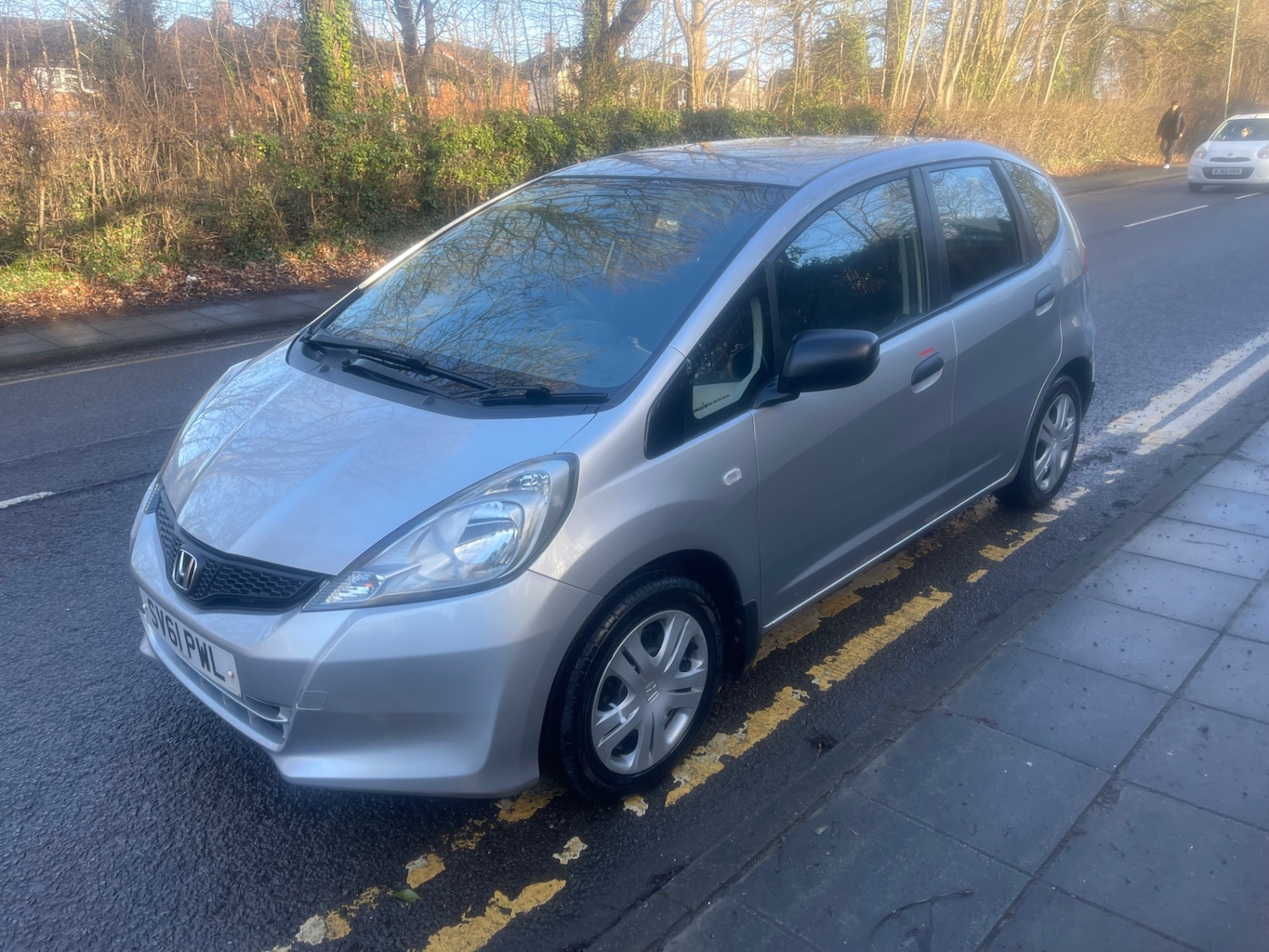 Used Honda Jazz 2011 for sale - 77240441: Photo 2