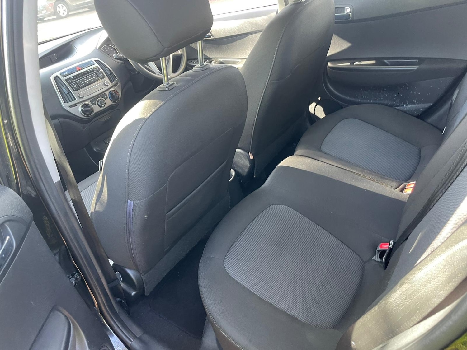 Used Hyundai i20 2014 for sale - 78210048: Photo 8