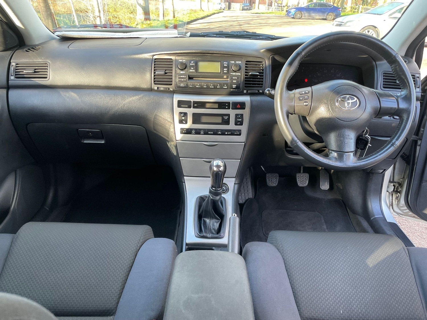 Used Toyota Corolla 2004 for sale - 77934222: Photo 12