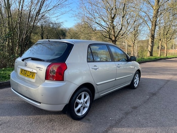 Used Toyota Corolla 2004 for sale - 77934222: Photo