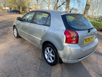 Used Toyota Corolla 2004 for sale - 77934222: Photo