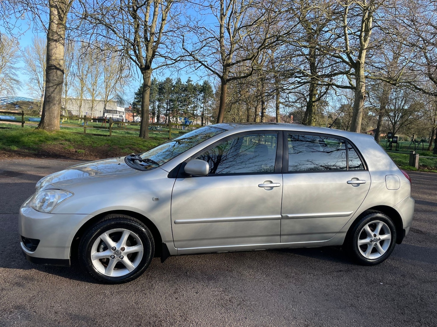 Used Toyota Corolla 2004 for sale - 77934222: Photo 5