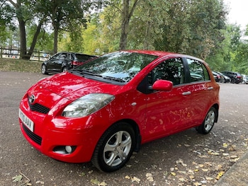 Toyota - Yaris