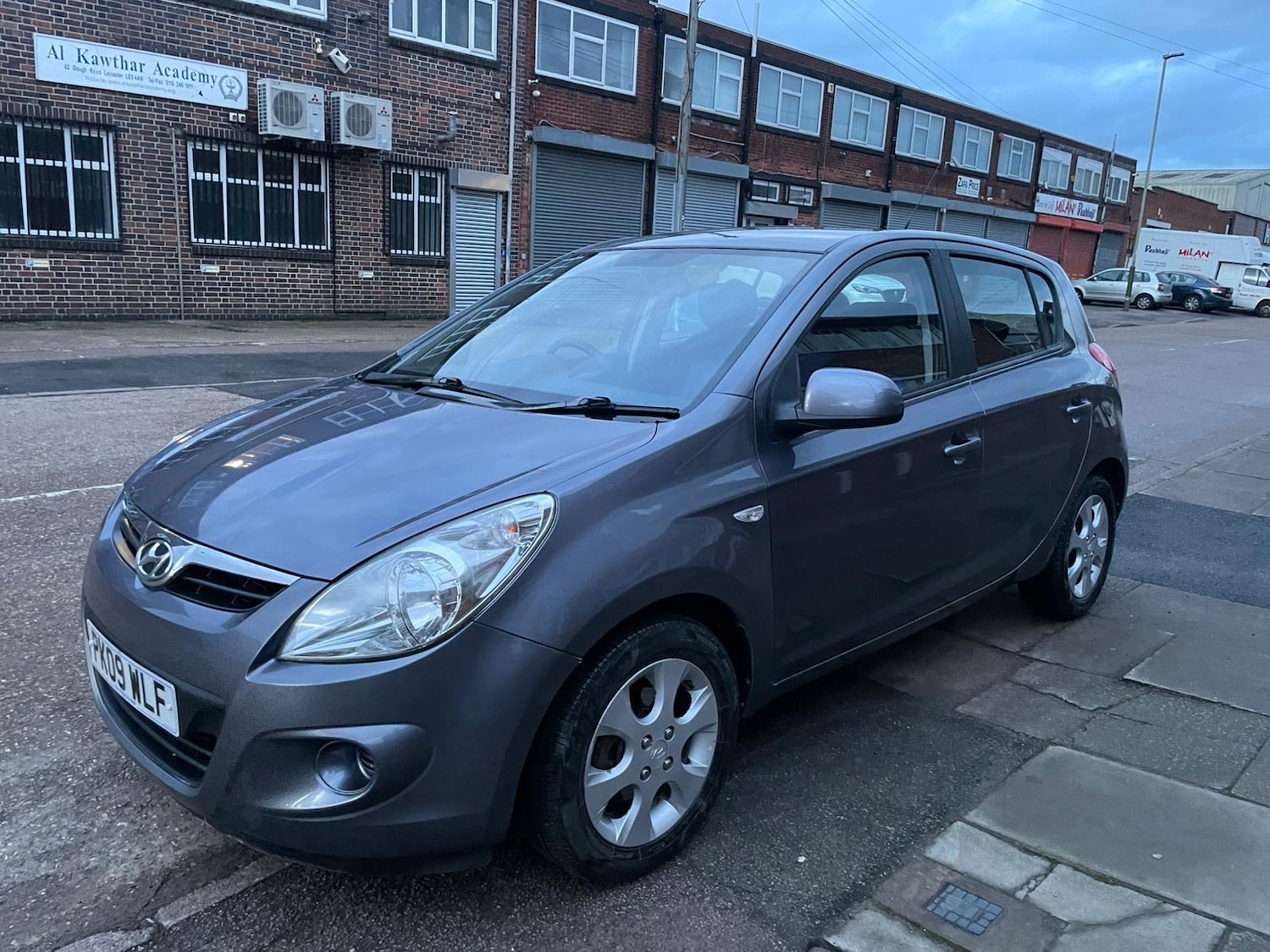 Used Hyundai i20 2009 for sale - 77588611: Photo 2